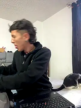 NaytonFreeman online show from 3, 10, 2025