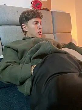 Snapshot of NaytonFreeman chatting on 14, 1, 2026 NaytonFreeman online show from 14, 1, 2026