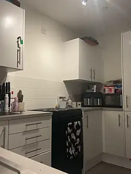 IceEyesUK online show from 30, 9, 2025