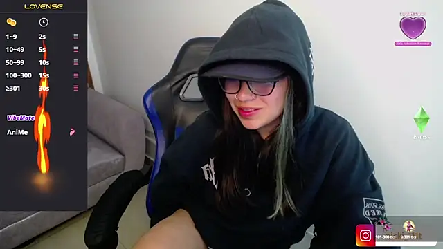 Snapshot of nicte_t_ chatting on 29, 10, 2025 nicte t online show from 29, 10, 2025