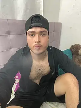 Snapshot of SALVATORE_MULLER1 chatting on 23, 10, 2025 SALVATORE MULLER1 online show from 23, 10, 2025