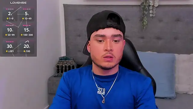 Snapshot of SALVATORE_MULLER1 chatting on 29, 10, 2025 SALVATORE MULLER1 online show from 29, 10, 2025