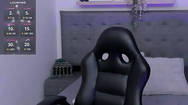 Snapshot of SALVATORE_MULLER1 chatting on 30, 10, 2025 SALVATORE MULLER1 online show from 30, 10, 2025