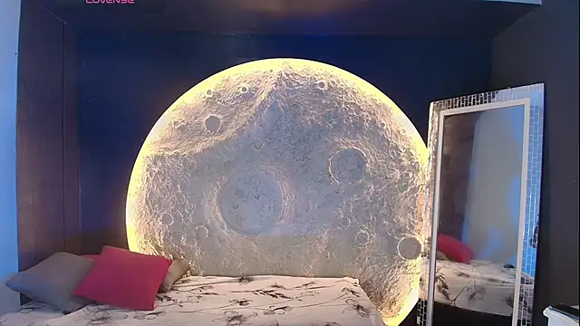 CamilaaSaenz online show from 7, 1, 2026