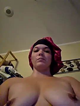 Snapshot of powhatanqueen chatting on 12, 10, 2025 powhatanqueen online show from 12, 10, 2025