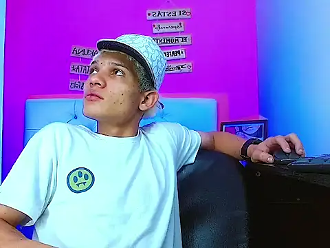 EL VENEZOLANO 22CM online show from 29, 10, 2025