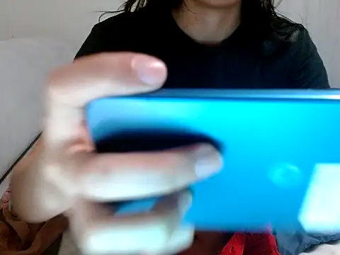 yulieth01998 online show from 13, 9, 2025