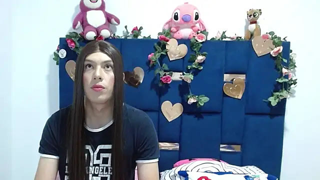 Snapshot of PinkLuna_LolaBloom chatting on 14, 2, 2026 PinkLuna LolaBloom online show from 14, 2, 2026