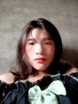 Snapshot of Mina-pusy chatting on 27, 10, 2025 Mina-pusy online show from 27, 10, 2025