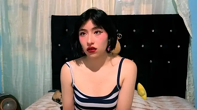 Snapshot of Sullyoonn chatting on 26, 11, 2025 Sullyoonn online show from 26, 11, 2025