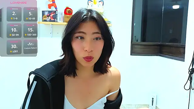 Sullyoonn online show from 13, 5, 2026