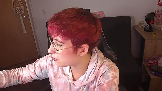 Snapshot of Miacatsito3 chatting on 7, 11, 2025 Miacatsito3 online show from 7, 11, 2025