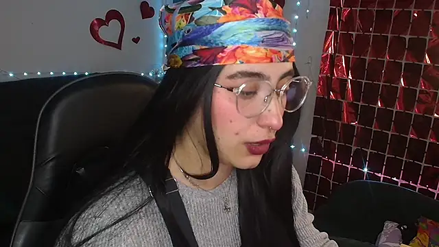 Miacatsito3 online show from 24, 5, 2026