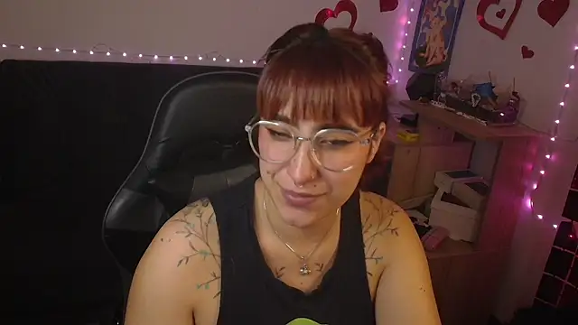 Miacatsito3 online show from 26, 5, 2026