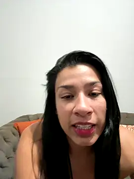 Snapshot of johii28 chatting on 13, 9, 2025 johii28 online show from 13, 9, 2025