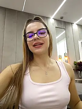 Von Dee online show from 27, 9, 2025