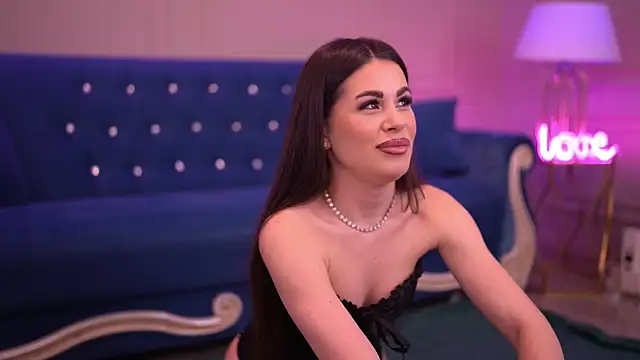 KatieHayes online show from 8, 2, 2026