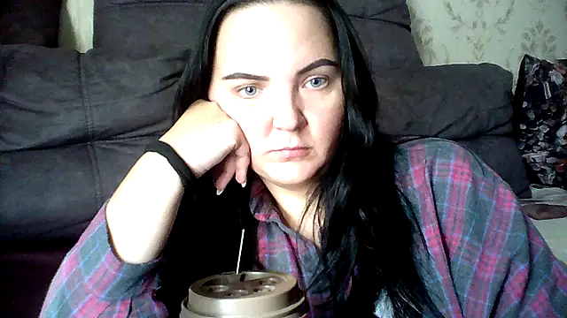 Snapshot of Elvoria chatting on 17, 9, 2025 Elvoria online show from 17, 9, 2025