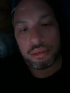 Snapshot of Mbrandall3 chatting on 28, 3, 2026 Mbrandall3 online show from 28, 3, 2026