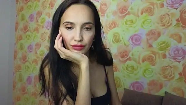 Snapshot of Lillian-Clark chatting on 1, 12, 2025 Lillian-Clark online show from 1, 12, 2025