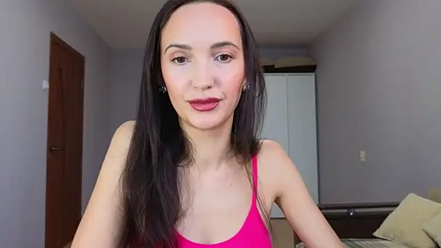 Snapshot of Lillian-Clark chatting on 18, 12, 2025 Lillian-Clark online show from 18, 12, 2025