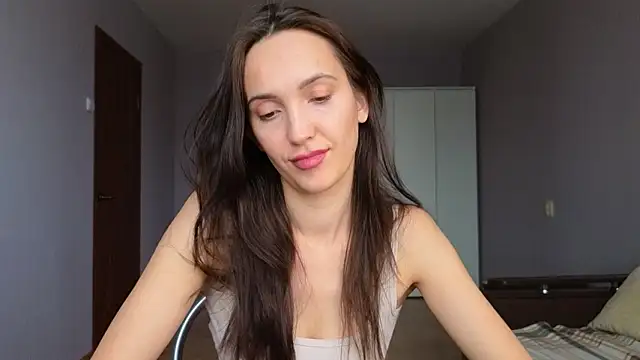 Lillian-Clark online show from 28, 2, 2026