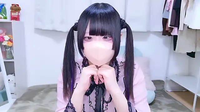 Nano chan  online show from 15, 10, 2025