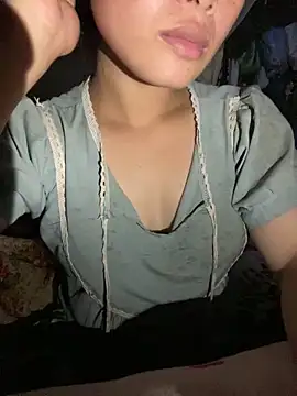 Snapshot of Van_xx chatting on 21, 9, 2025 Van xx online show from 21, 9, 2025