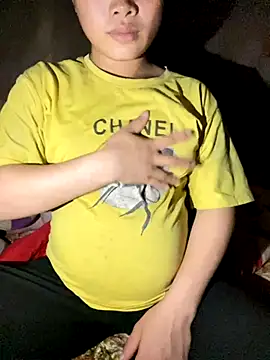 Snapshot of Van_xx chatting on 1, 10, 2025 Van xx online show from 1, 10, 2025