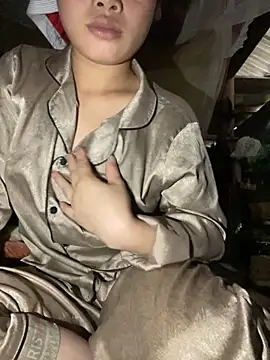 Snapshot of Van_xx chatting on 27, 10, 2025 Van xx online show from 27, 10, 2025