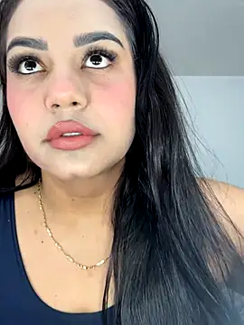 Snapshot of SienaWild chatting on 13, 10, 2025 SienaWild online show from 13, 10, 2025