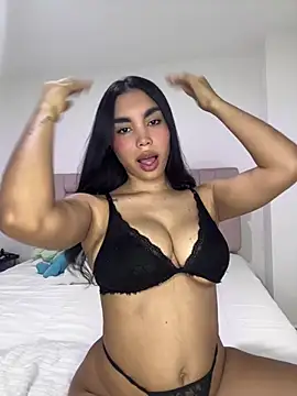 karolaalcendra online show from 21, 7, 2026