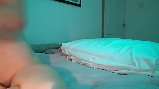 TinaBeena online show from 14, 10, 2025