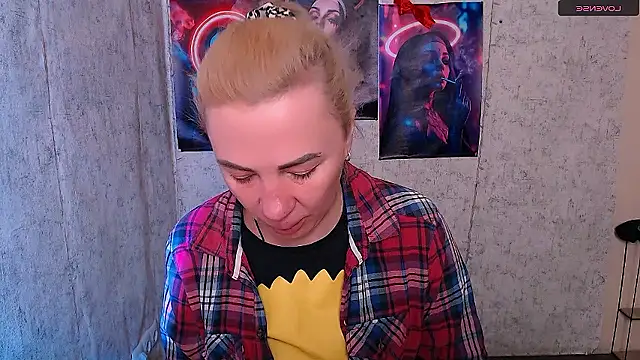 EmmaCat  online show from 13, 1, 2026