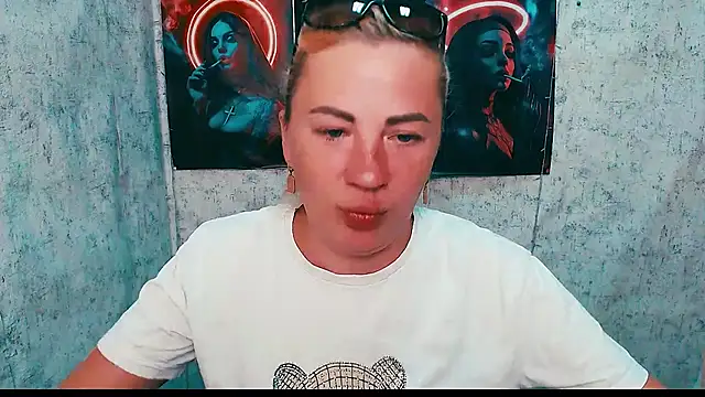 EmmaCat  online show from 27, 6, 2026