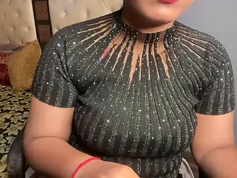 Snapshot of Reena_R chatting on 13, 9, 2025 Reena R online show from 13, 9, 2025