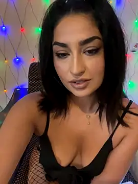 Snapshot of Mia_spicyy chatting on 8, 10, 2025 Mia spicyy online show from 8, 10, 2025