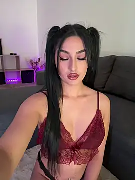 Mia spicyy online show from 13, 5, 2026