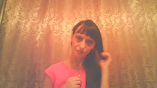 Snapshot of Irivana chatting on 4, 10, 2025 Irivana online show from 4, 10, 2025