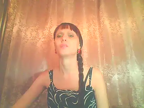 Snapshot of Irivana chatting on 6, 10, 2025 Irivana online show from 6, 10, 2025