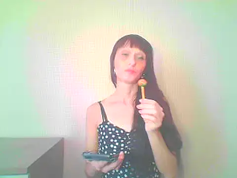 Snapshot of Irivana chatting on 14, 10, 2025 Irivana online show from 14, 10, 2025