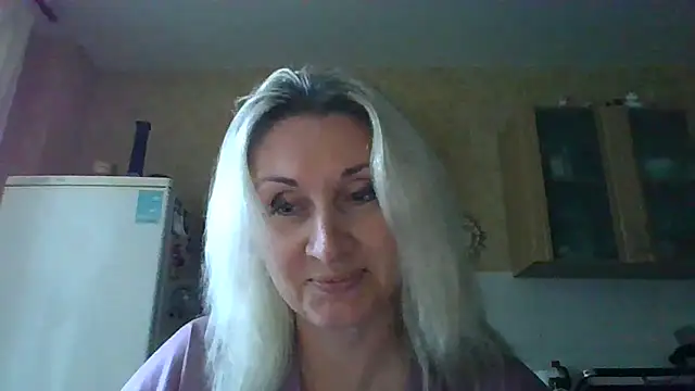 Snapshot of Tovelyn chatting on 30, 9, 2025 Tovelyn online show from 30, 9, 2025