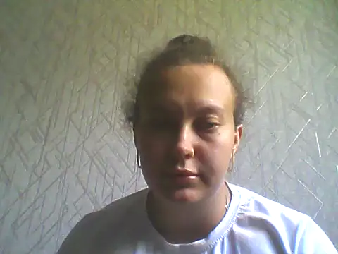 Snapshot of Veyrosaa chatting on 20, 9, 2025 Veyrosaa online show from 20, 9, 2025