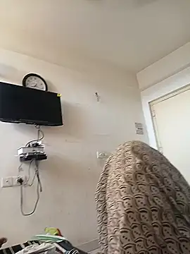 Snapshot of meenahotdarling chatting on 23, 9, 2025 meenahotdarling online show from 23, 9, 2025