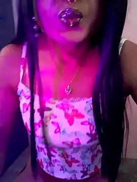 Snapshot of Cutie-Whiskey1 chatting on 11, 11, 2025 Cutie-Whiskey1 online show from 11, 11, 2025