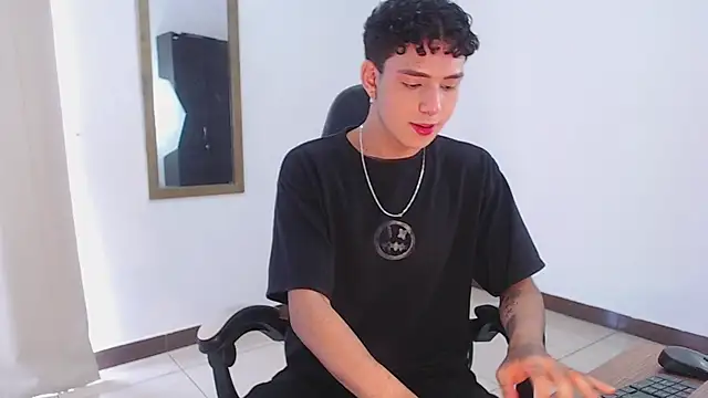 Snapshot of Dalton_Mills chatting on 15, 9, 2025 Dalton Mills online show from 15, 9, 2025