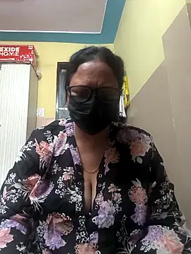 thehotlady online show from 29, 4, 2026