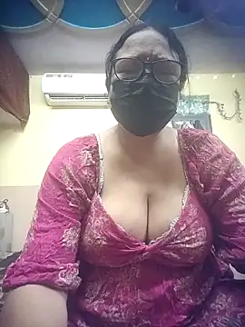 thehotlady online show from 6, 6, 2026
