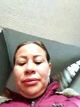 Snapshot of LaraCaliente chatting on 24, 2, 2026 LaraCaliente online show from 24, 2, 2026