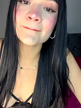 Snapshot of Alanasole chatting on 9, 10, 2025 Alanasole online show from 9, 10, 2025